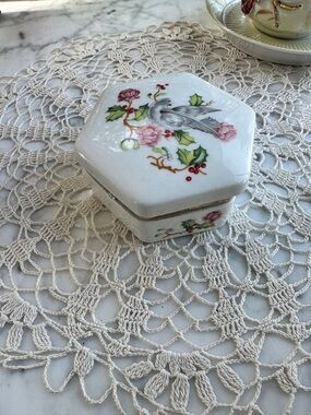 Vintage Avon Porcelain Trinket Box